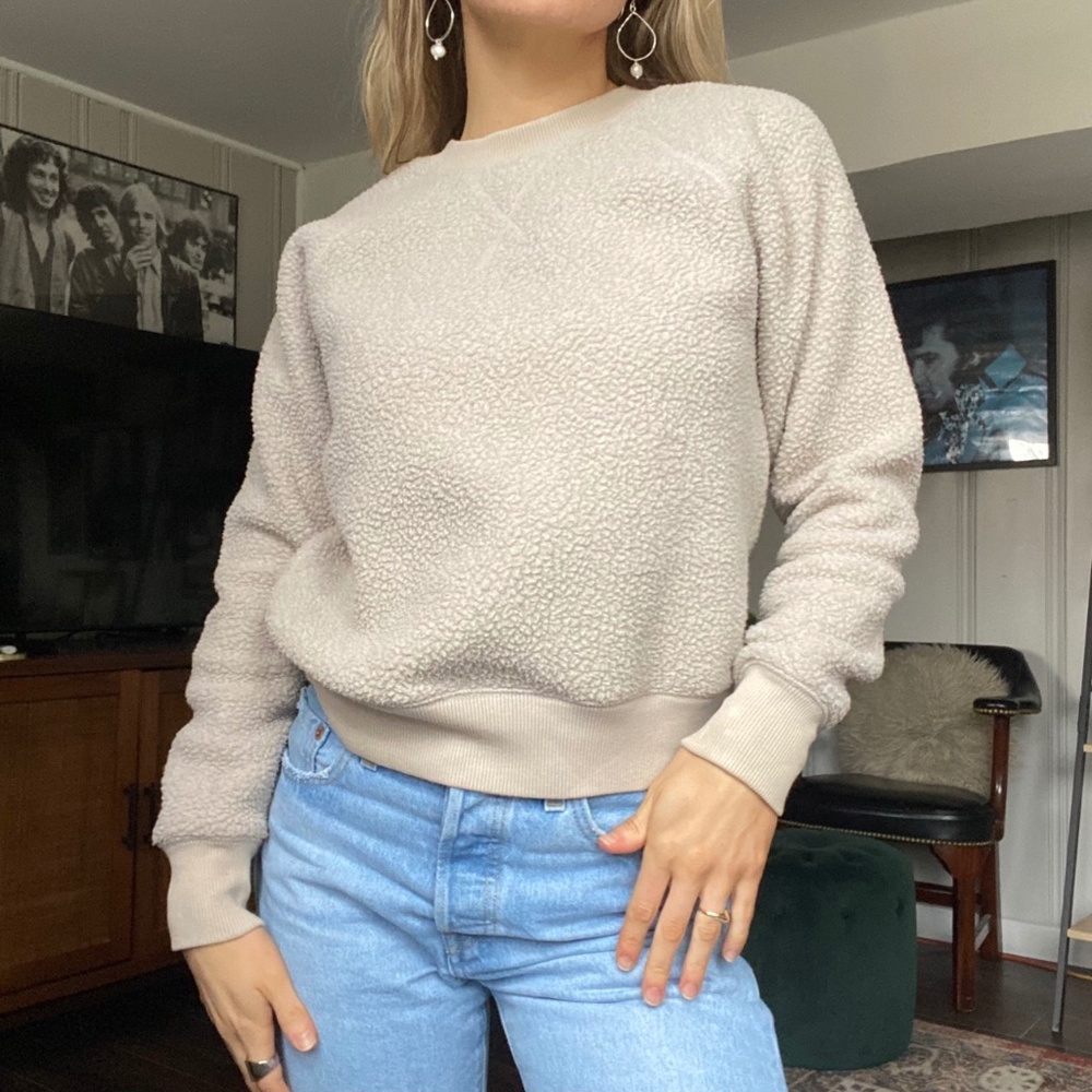 Everlane ReNew Fleece Raglan Sweatshirt - Cream Color Size Small Crewneck